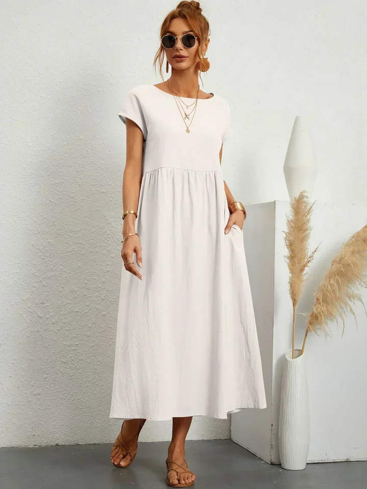 Marianne™ | Robe élégante à encolure ronde