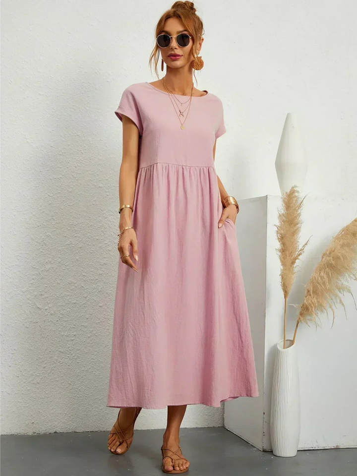 Marianne™ | Robe élégante à encolure ronde