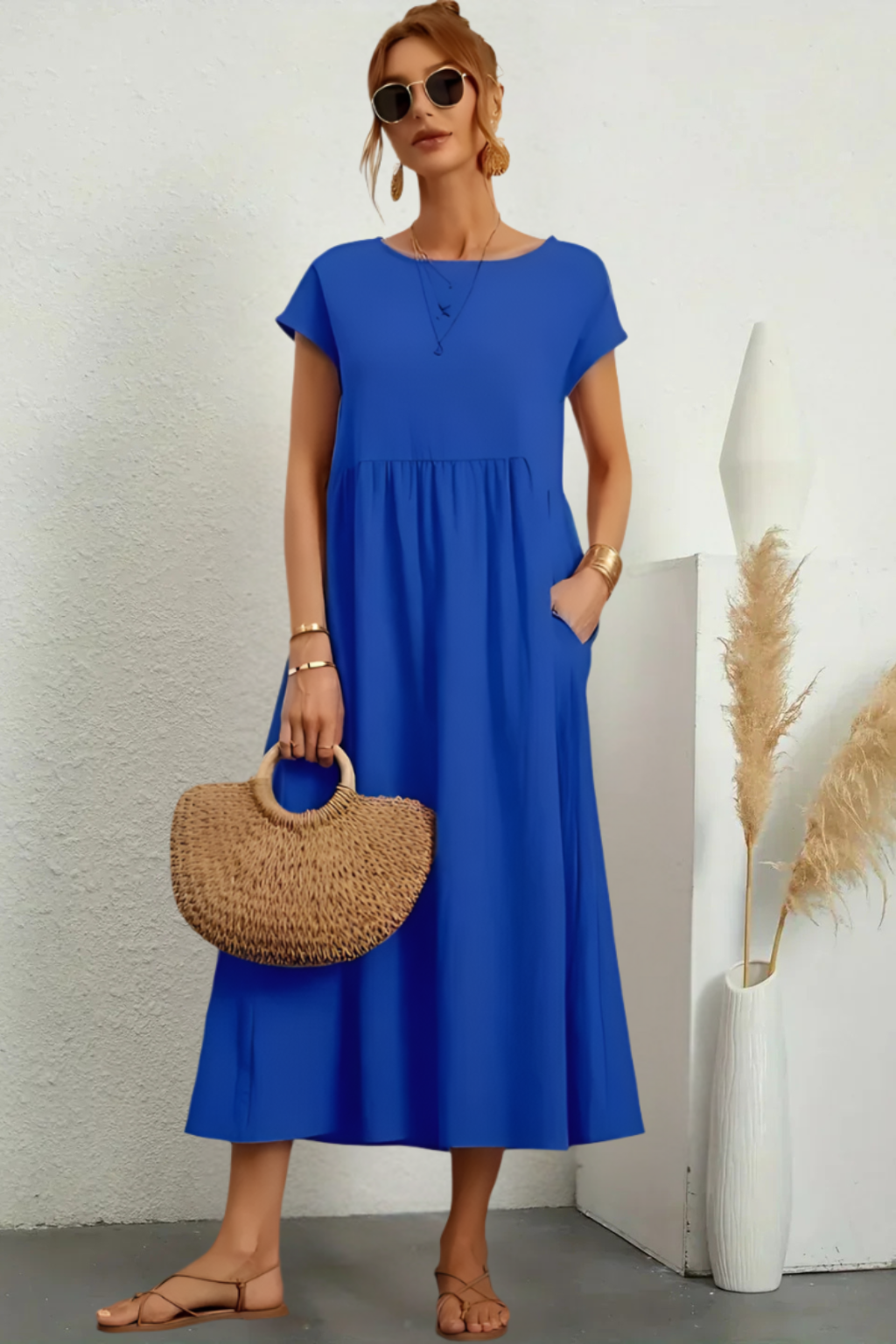 Marianne™ | Robe élégante à encolure ronde